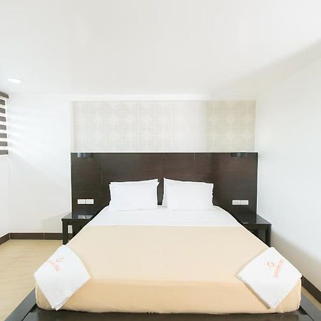 Sun Garden Hotel Tarlac Eksteriør billede